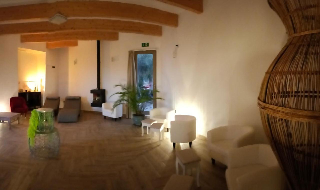 Hotel Artmonia à Castalla Extérieur photo